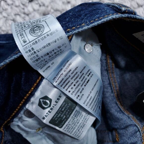 Levi's Premium Ribcage Straight Ankle Jeans Super High Rise Women's Size 24 x 27 - Picture 8 of 13